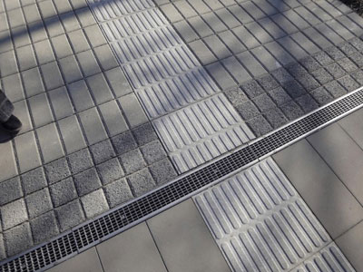 商业街排水沟效果图