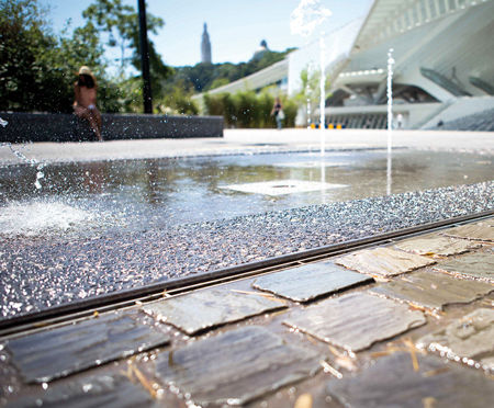 缝隙式排水沟案例
