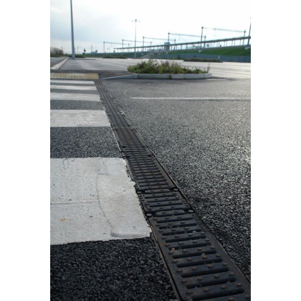 树脂混凝土成品排水沟实例